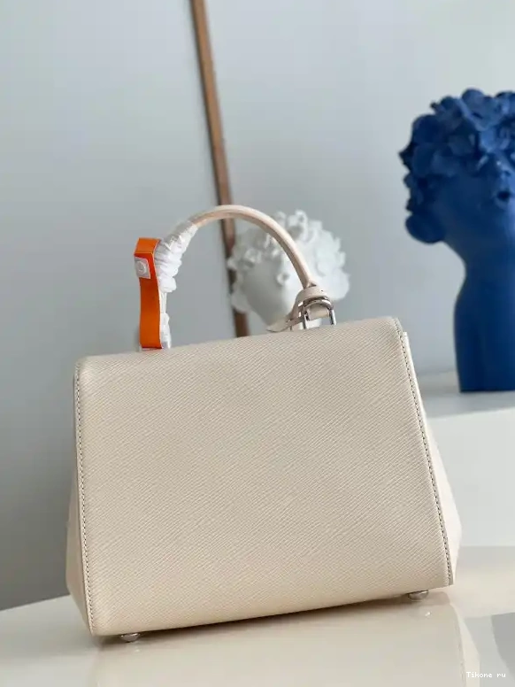 Affordable CLUNY VUITTON BB LOUIS 0608